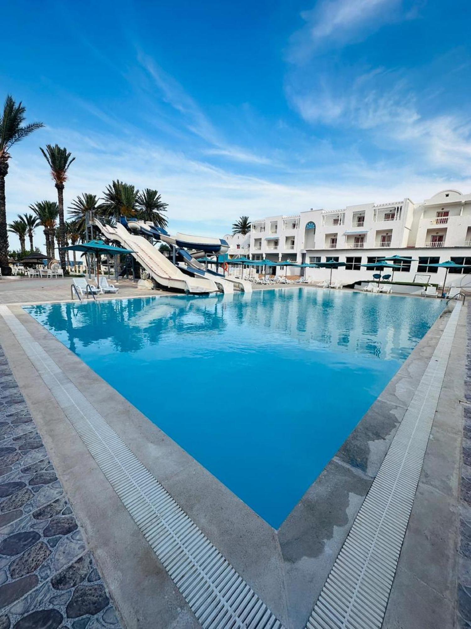 Hotel Best Beach- Family Only Chott Meriem エクステリア 写真